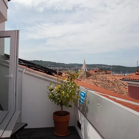 Labum Apartment